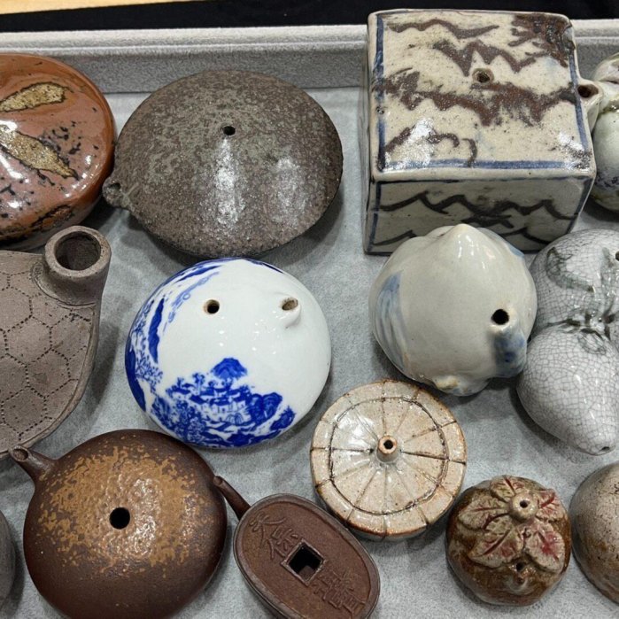 嚴選天然石料書法水滴硯，墨香四溢適合收藏品茗58 x 38mm 水滴碭石墨香