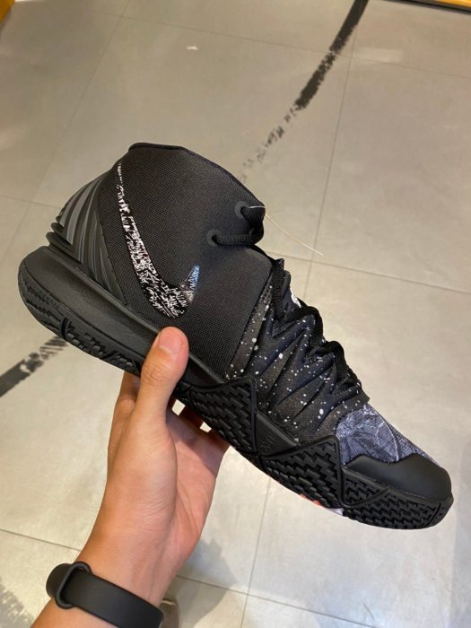 AND.】NIKE KYBRID S2 EP 黑眼睛星球翅膀籃球包覆穩定中底男款CT1971