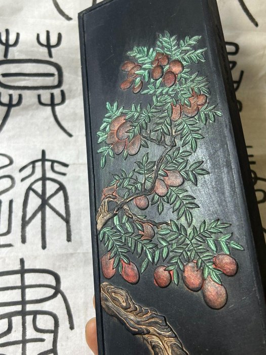 嚴選80年代程君房聚墨堂老油墨條，十萬杵純手工捶打，幾十年陳化黑亮墨