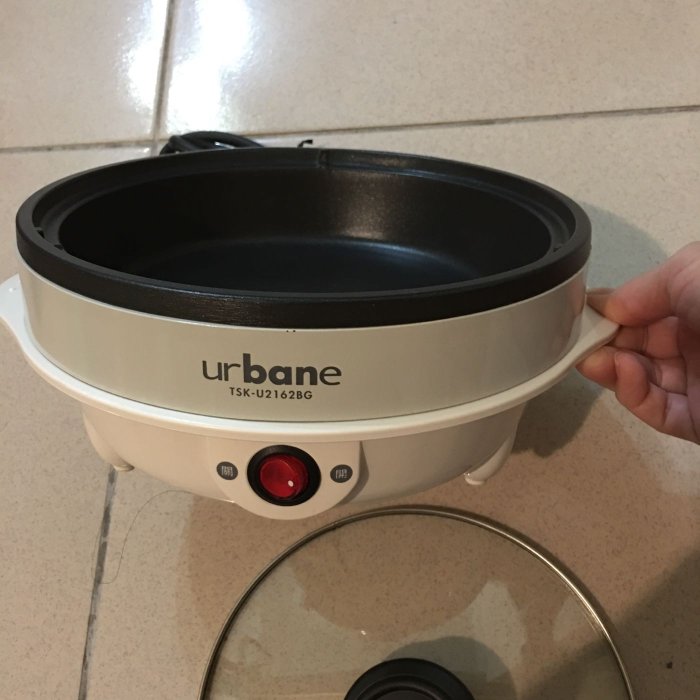 二手廚房家電 燦坤Urbane 2162多功能美食鍋 煎、煮、炒、炸、蒸 一機多料理TSK-U2162BG煮火鍋，台北可面交