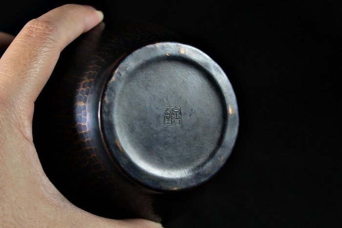 桑園の】日本高級茶道富貴堂13cm 手工捶打紫金銅流金大茶罐茶倉茶入