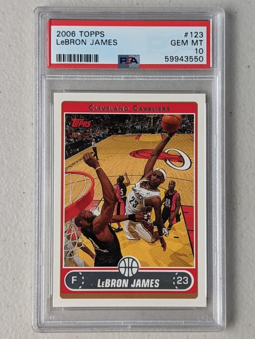 2006-07 Topps #123 LeBron James PSA10