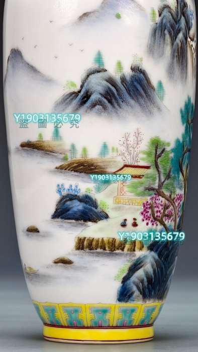 大清乾隆年制】滿工粉彩通景山水紋賞瓶。?乾隆時期是歷史上0046311056