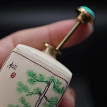 78kf17 瑪瑙彫 鼻煙壷 唐木台 箱付 華道具 瑪瑙天然賀壽圖