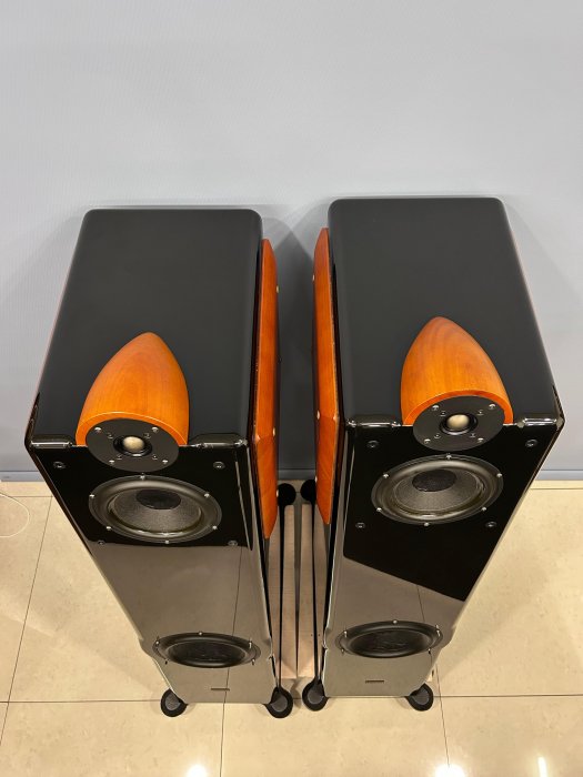 中古 良好 USHER compass CP-6381 Signature 8仕様 アッシャー スピーカー ペア レッド 直 T3913774