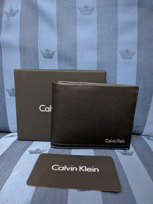 『BAN'S SHOP』Calvin Klein Wallet Leather CK真皮皮夾 黑色 藍色滾邊 英國購回 限時特價