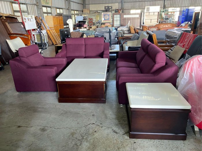 彰化二手貨中心(原線東路二手貨) -----居家首選沙發組（含大小茶几）