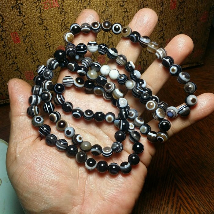 【貴重】特殊至純風化108眼天珠 天珠 108眼天珠 貴重】特殊至純風化108眼天珠 風化天