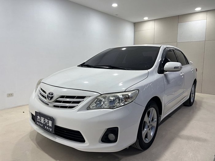【杰運高雄】2011 Toyota Corolla Altis 1.8 E經典版