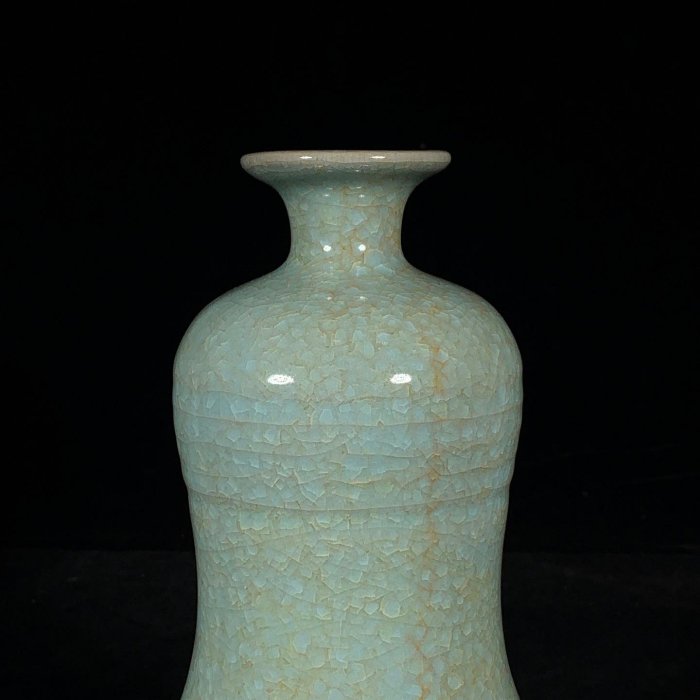 文房具　宋時代　汝窯 宋代冰裂纹瓷器真品图片特征和鉴赏方法_搜狐网 貫入 花瓶　陶器　冰裂纹 コレクション