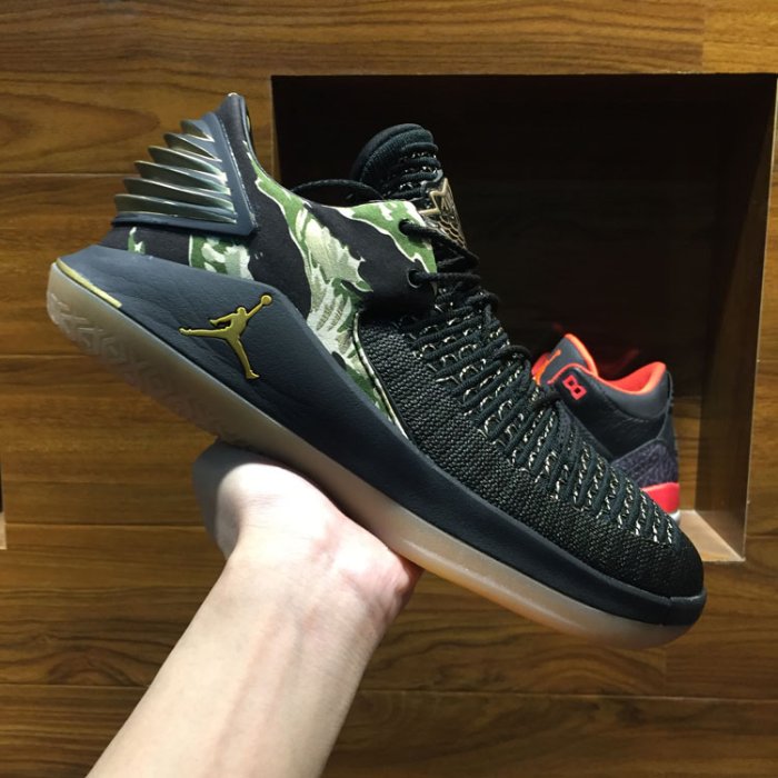 飛董]Nike Jordan 32 Low AJ32 Tiger Camo 虎紋迷彩籃球鞋AH