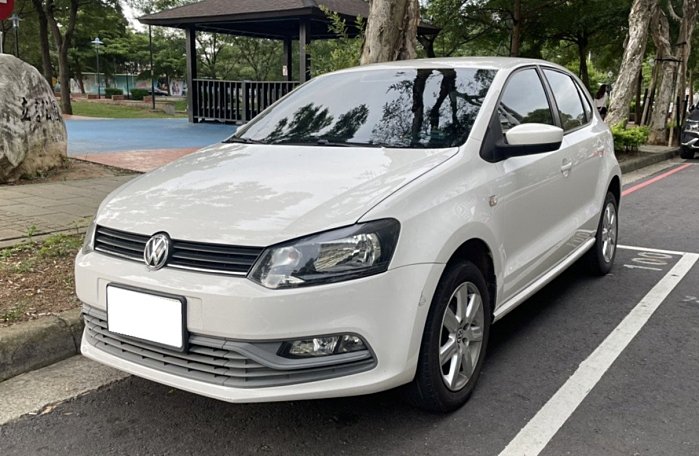 2016年福斯 POLO 1.6 省油省稅都會代步車 推推