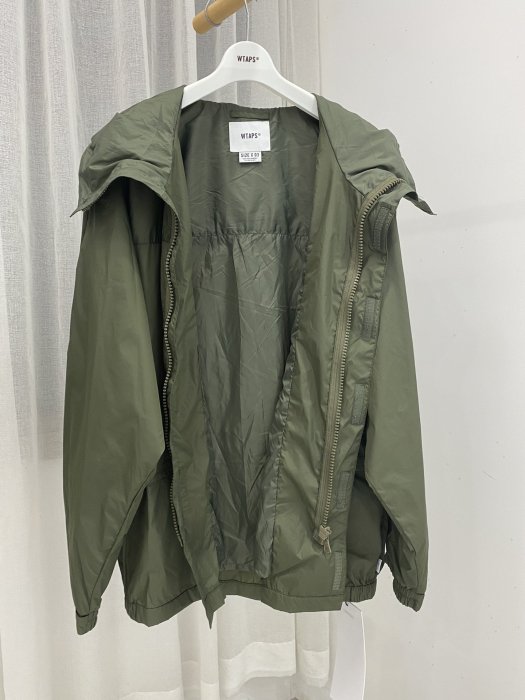 日本WTAPS潮牌21AW新款PILLAR JACKET NYLON TAFFETA輕薄連帽風衣外套