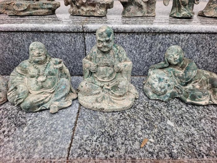 青銅器十八羅漢全如圖包漿老銹色入骨造型栩栩如生懂的來，標，私聊我