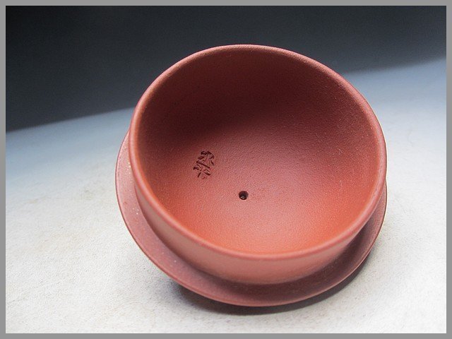 滿口壺言》B525早期鋼盔蓋標準壺14杯水平【景記、墨緣齋景堂製