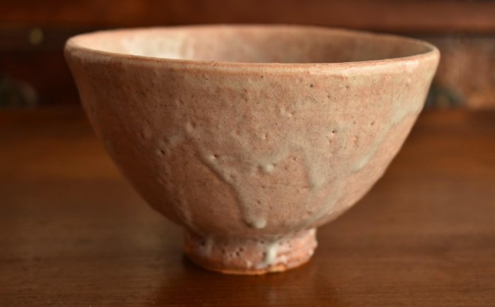 嚴選日本長沢窯萩燒抹茶碗，作者原田隆峰親制（1932年出生），尺寸