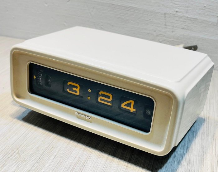 JP.com】日本中古美品Sankyo DT-303 Digital Flip Clock 滾筒翻頁鐘