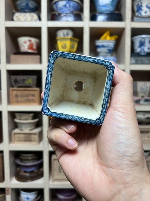 嚴選日本盆早期名匠「尾張裕峰」六角紋樣手繪藝術盆，尺寸6.5x5.3cm