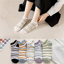 EmmaShop艾購物-韓國同步上新-日韓妞必備單品-彩色條紋木耳花邊短襪/一組5雙