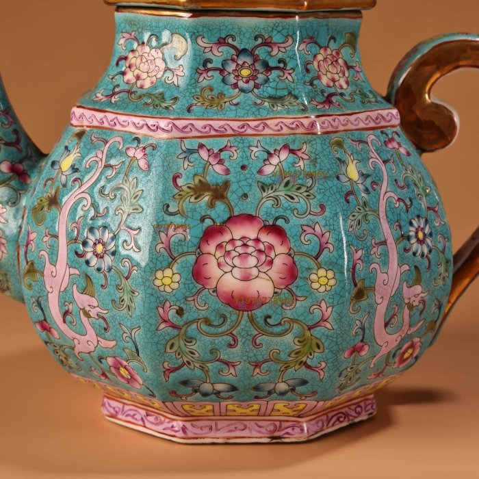 精品舊藏純手繪琺瑯彩描金瓷器酒壺畫工精湛器形精美重600克高16厘米