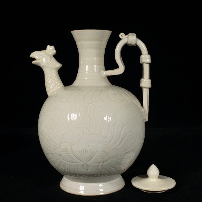 宋定窯刻龍紋花卉紋溫酒壺，高26直徑18.5cm，4001824 瓷器官窯汝窯【古