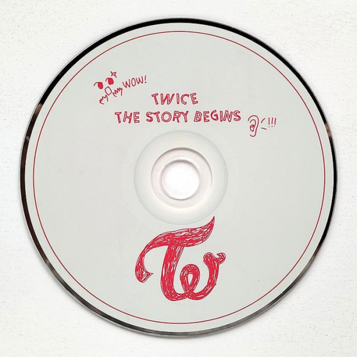 TWICE：Happy Happy（CD+DVD ）／THE STORY BEGINS【有IFPI】 | Yahoo拍賣