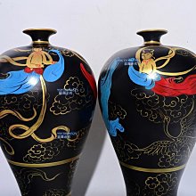 宋汝窯青龍寺款彩繪描金飛天紋大梅瓶，高41.6×22釐米14001067 鈞窯汝瓷