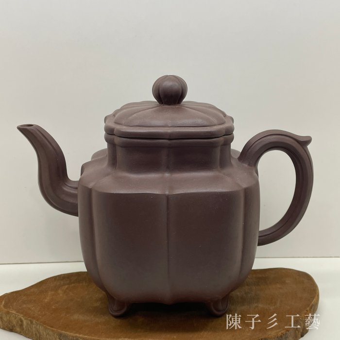 陳子彡】A89 [陳子畦明代老紫砂天啟單孔約1150cc] 中國宜興紫砂壺有