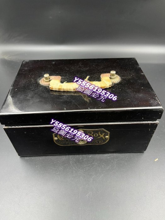 【二手】日本拍回 百年古董老物。西洋鐵皮保險箱。民國錢箱子。金銀首飾收納箱。當年 中古 文玩 擺件【靜心隨緣】2243