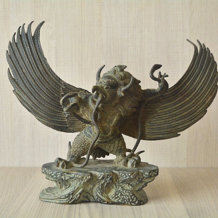 銅器 仏像 蔵伝金翅大鵬鳥銅像 鎮宅辟邪 開運風水 招財 置物 工芸品 装飾品 大自然之坊~ @ 藏傳早期老件@ 大鵬金翅鳥迦樓羅王老件銅像@ 辟邪保平安