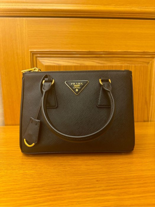 二手 Prada Galleria 經典殺手包 (黑) (小)