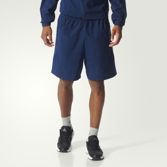 出清特價愛迪達 adidas 新品 ZONE系列運動休閒短褲 深藍色 S94815 .