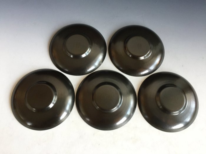 煎茶道具　松月造　純錫　蕉葉式　茶托　五客　合計約514g　箱付　V　R7300 煎茶道具 松月造 純錫 蕉葉式 茶托 五客 合計約514g 箱