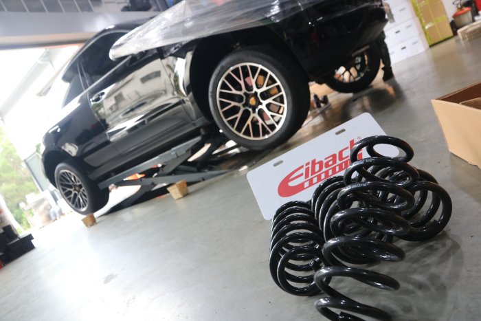 黃帝的店~Porsche Macan 2.0 3.0S 安裝EIBACH Pro-Kit 短彈簧~PASM亦可~專車專用