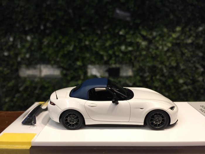 1/43 MakeUp Mazda MX-5 Roadster (ND) 990S 2022 EM764A【MGM