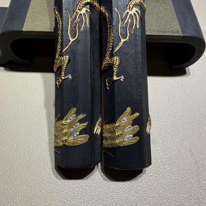 嚴選胡開文古法徽墨，《龍鳳墨》松枝為原料，兩條裝，一兩重，適合收藏