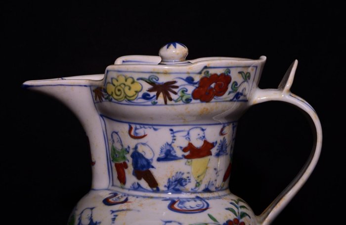 店舗 配送 『明・成化年製款・古陶瓷品・斗彩・童子紋・酒壺』極細工