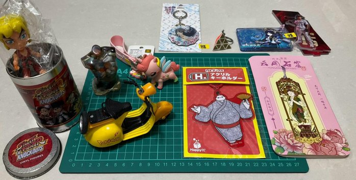 【週日21:00】89~ER4~動漫人物、流行&吉祥吊飾、皮卡丘機車（罕見）、懷舊快打旋風KEN、書籤等如圖全部