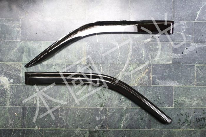 oo本國之光oo 全新 福斯 T5 晴雨窗 前2片 台灣製造 遮陽效果佳 另有T4 T6 可以選購