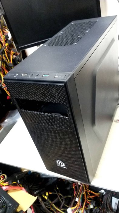 【玉昇電腦】 曜越 TT  二手電腦機殼