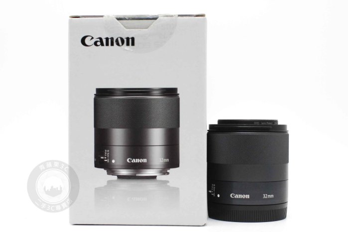 未使用品 Canon キヤノン EF-M 32mm F1.4 STM Canon EF-M 32mm f/1.4 STM Lens