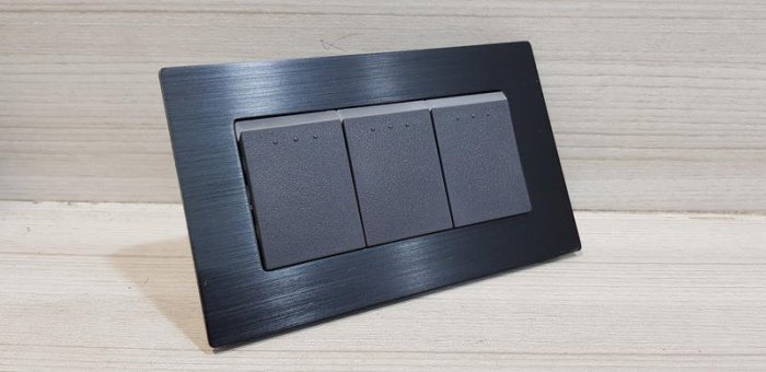 DIY水電材料中一月光系列摩登款JY-N5352-MRB/3開電燈開關/夜光開關/鋁