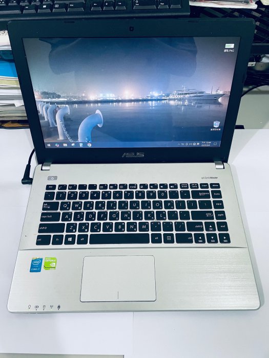 ASUS X450JB 14吋 第4代 Intel Core i7 4核8緒6快取 2G獨顯 高效能筆電 (全新電池)