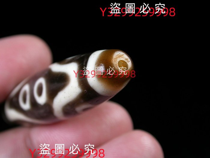 清末民初七眼料器天珠，八十年，收集自藏區，圖騰清晰少見，珠形規矩