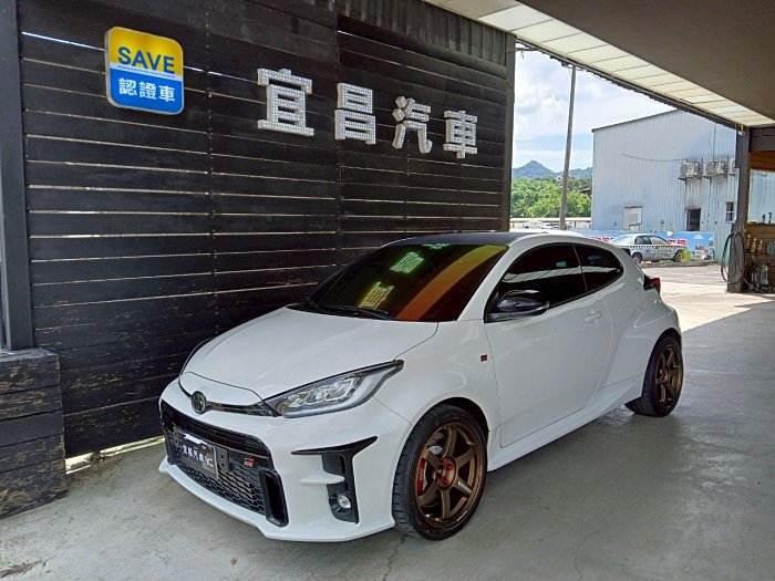 宜昌汽車 2024年式 Toyota GR Yaris 僅跑1.8萬 謝謝鑑賞