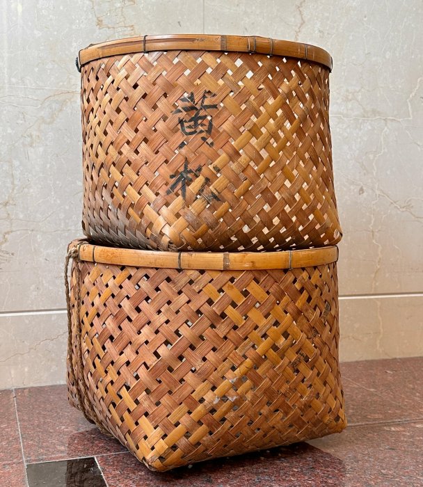 4/21結標 昭和古竹編方形大籃 扁擔竹簍 一對 手作居家收納陳列 BEA0588 -收納 玄關 療癒 水晶 護身符 開運 招財 祈福 童玩 ...