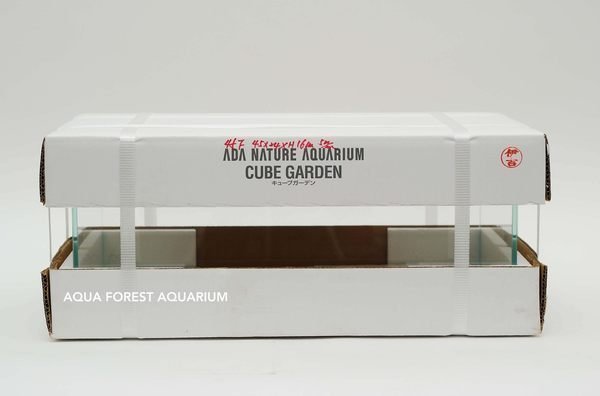 ADA CUBE GARDEN 45x24x16cm ガラス水槽 絶版品 ADA CUBE GARDEN