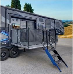 DJD19042343 露營車 鐵梯 露營配件  國外預定進口品 依當月報價為主