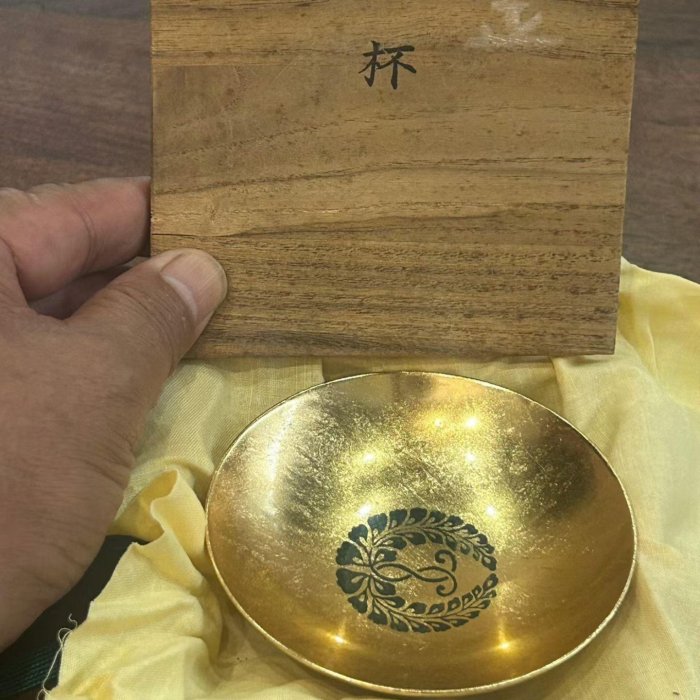 日本中古浄土真宗本願寺派金蒔絵本金箔內外金箔木製木杯金盞品相尺寸見