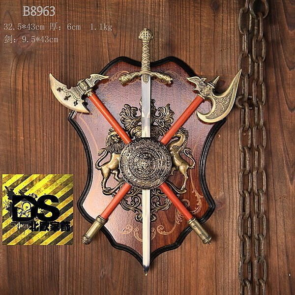 置物 盾　鎧　斧　兜　紋章　西洋風　壁掛け　時代物 ヴィンテージ　レトロ　金属製 置物 盾 鎧 斧 兜 紋章 西洋風 壁掛け 時代物 ヴィンテージ レトロ